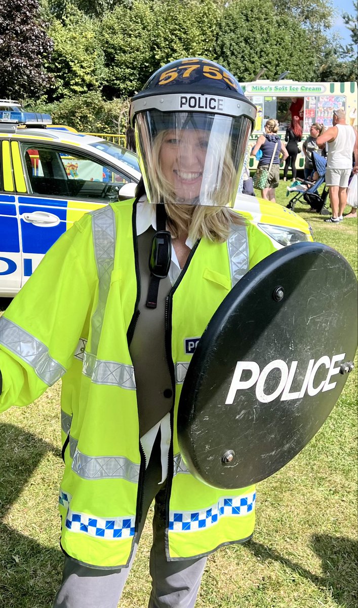 Esther McVey tweet media