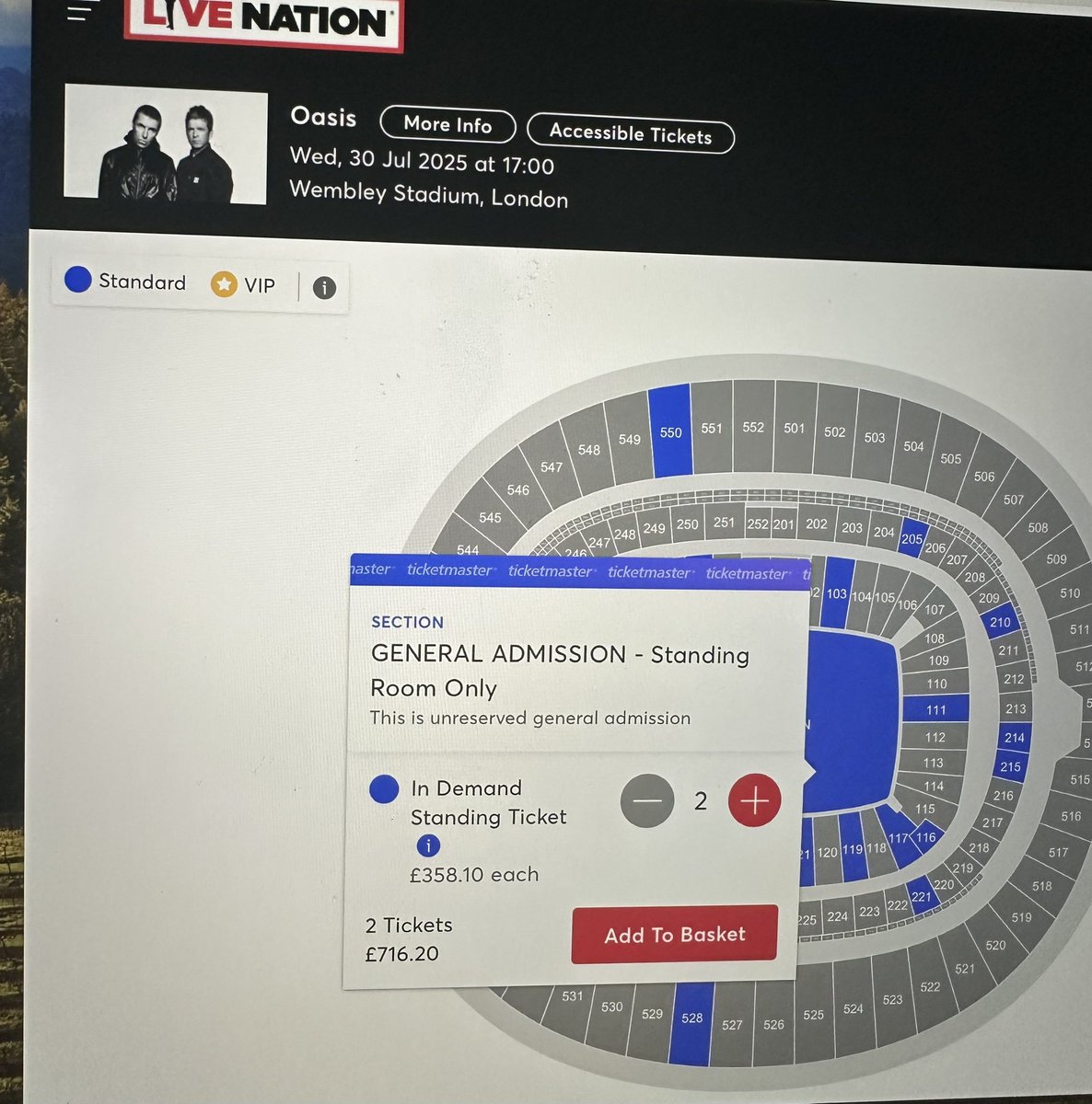 1AndOnlyGucciP's tweet photo. @oasis @TicketmasterUK @Twickets Shame @TicketmasterUK didn’t get the memo!!! @liamgallagher @NoelGallagher https://t.co/dJ6lYwgDbq
