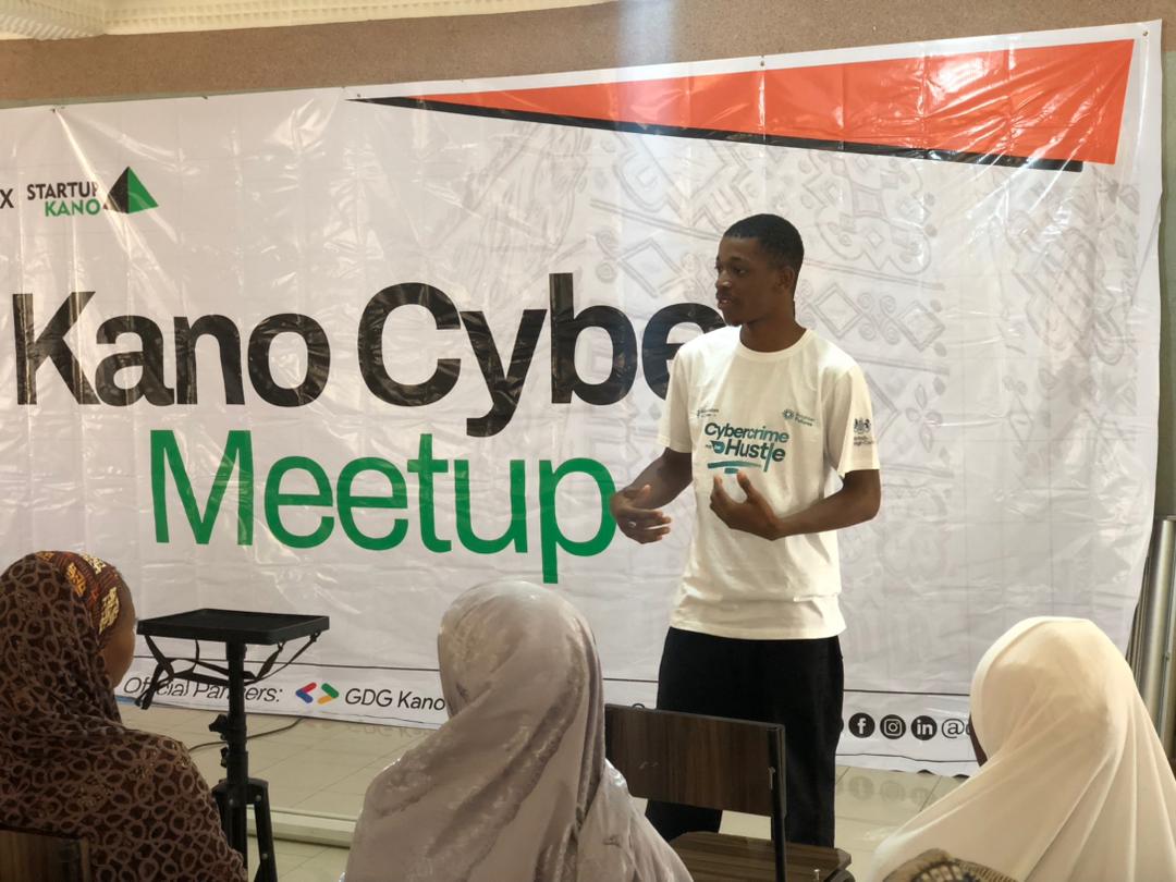 The #KanoCyberMeetup is in it's full swing!

Our awesome attendees listening attentively, networking, and having an amazing time.