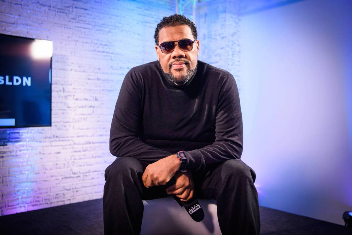 MarksWithMics's tweet photo. Damn RIP Fatman Scoop. This can’t be life. He really was the soundtrack to my childhood at every party. https://t.co/xWjJunq7P5