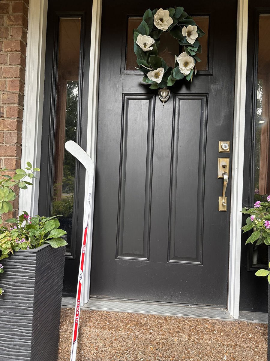 acbwidrig's tweet image. Sticks out for the Gaudreaus in Nashville. #SticksOutForJohnny