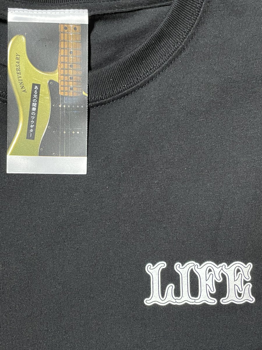 Lotsi12's tweet image. 30年間、多くの人が聴き続けたのはスタジオでレコーディングされたCDの『LIFE』なので、それを30年目の日に忠実に再現をするという今日のライブは、タイムトラベルをしたような贅沢な時間で多幸感あふれる空間でした。

#小沢健二 #LIFE小沢健二 #LIFE30th #ozkn 
#LIFE再現ライブ