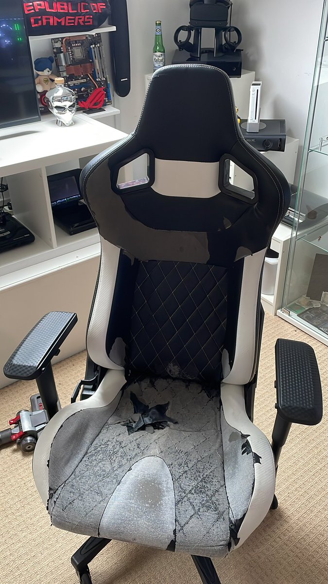 Nik - ExtremePCUK tweet media