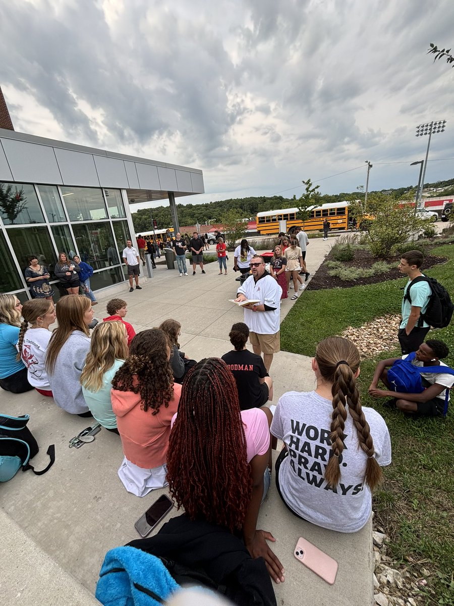 Our first official meeting was a huge success! Our next meeting be on Wednesday 9/4 at 8:00 am on the Union stairs. Bring a freshmen because it’s be a freshman day! We hope to see you there!