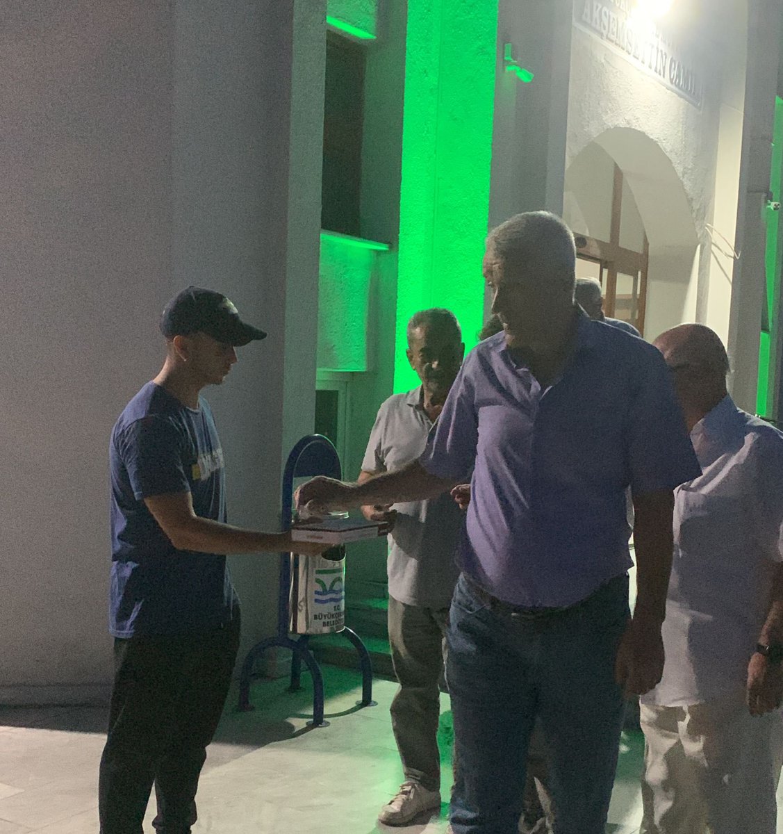 unigfborg's tweet photo. YUSUF DEMİR HEP SENİNLEYİZ! 

Yusuf ağabeyimizi vefatının yıldönümünde sevgi ve özlemle anıyoruz. #UNIGFB https://t.co/hQCumCZWPn