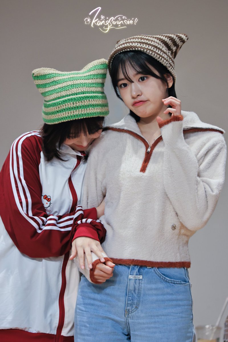 kongsoon_ni's tweet image. 231125
생일축하해🐣🩵🐶콩자매 포에버 ♾️
#콩자매포에버
#AceYujinBornThisWay
#가을의시작은_언제나_유진이와함께
#HappyANYUJINday
#두콩즈 #콩자매 #IVE #아이브 #REI #레이 #レイ #ANYUJIN #안유진