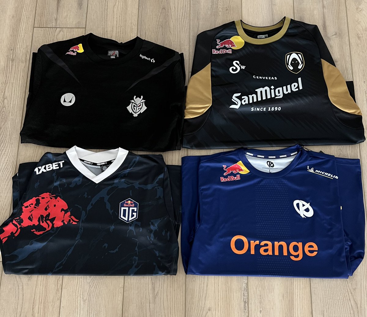 Red Bull just sent me the esports lineup 

G2, Heretics, OG, and Karmine Corp 🤝