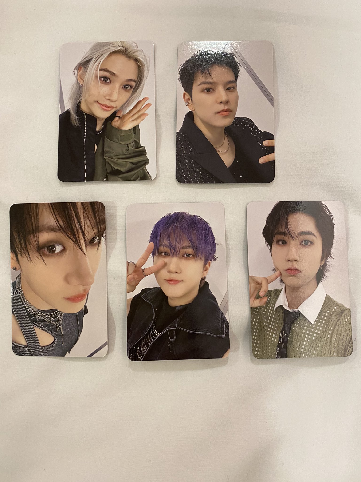straykids ハン うちわ まとめ売り スキズ straykids ハン HAN うちわ - メルカリ