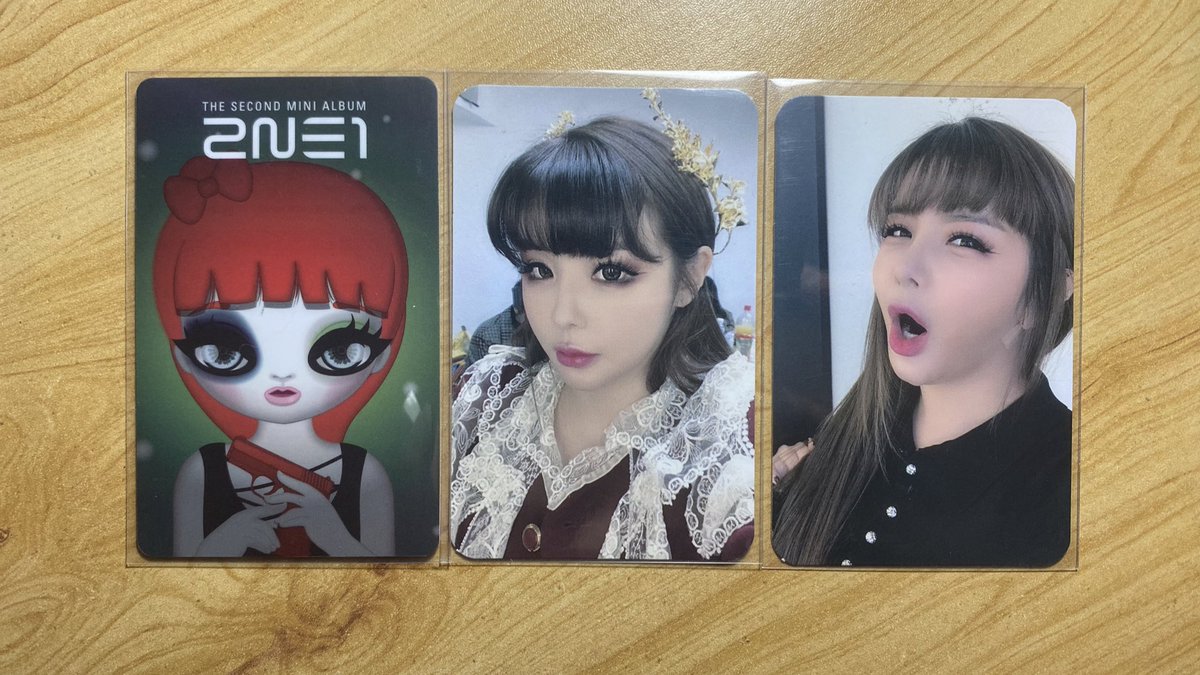anecacaneculoe's tweet photo. wts lfb ph 

𓂃  park bom set ˚.⋆  

╰ 2,000
╰ onhand
╰ 1 week reservation

𓏔 reply / dm to claim

ꔛ 2ne1 2nd mini album hate you park bom spring mama mary https://t.co/b7t22kiRLN