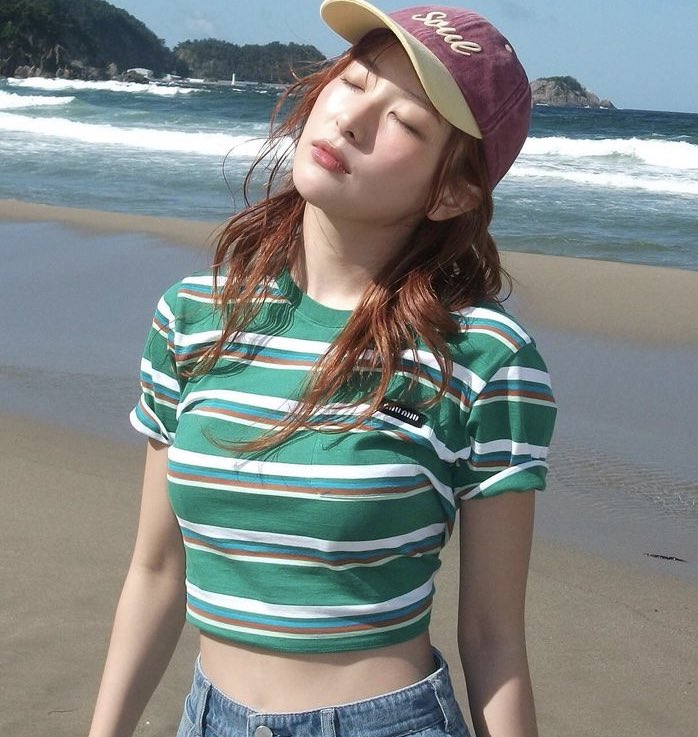 jiseulfeed's tweet photo. https://t.co/RlnXKUWBzN