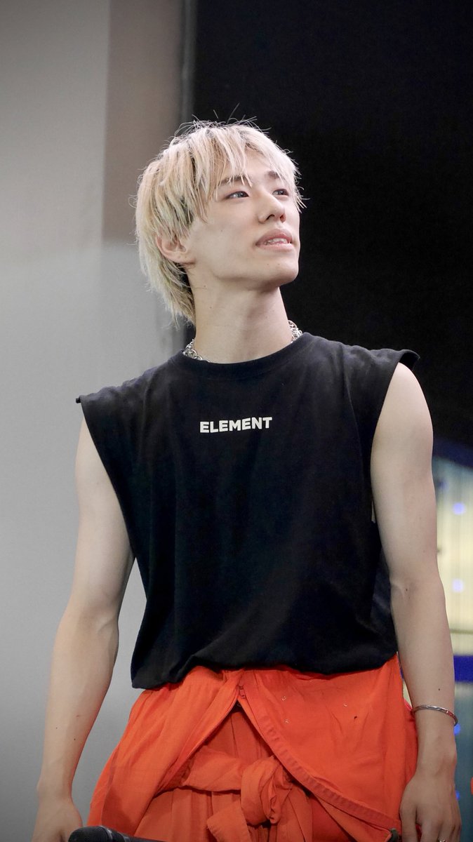 tuwasin's tweet image. โดนตกไม่รู้ตัวของจีงงง ฮือออ 😭🤍✨
.
#DefClass_TAO
#DefClass
#デフクラス
#NIPPONHAKUBANGKOK2024
#DEFCLASSxNIPPONHAKU