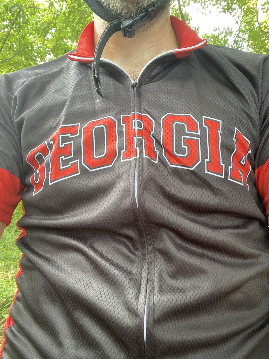 Big ups to <a href="/raleighparks/">Raleigh Parks</a> for this amazing new addition to Crabtree Creek Greenway all the way to Umstead now. Being able to ride from downtown to Umstead and then back to downtown on different greenway is pretty awesome part of living here. Also, Go Dawgs!