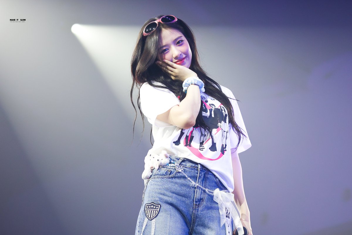 MAKE IT SLOW tweet media