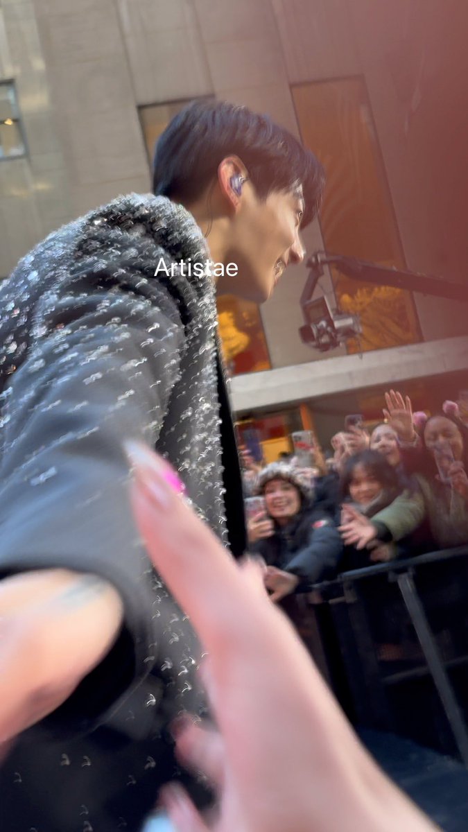 Artistae tweet media
