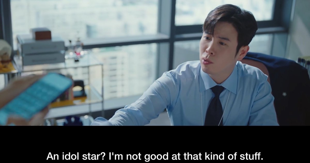smolbeanpyo's tweet photo. AN IDOL KSLKLSKSSK I CANT STOP LAUGHINF https://t.co/OvAh9YMPbR
