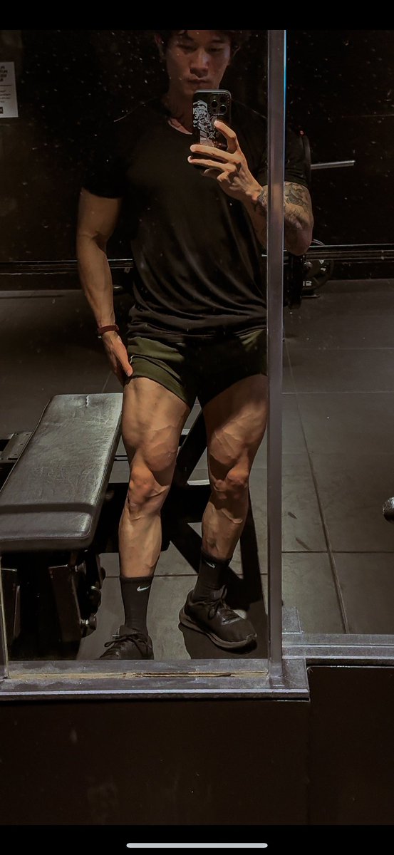 Do you like men with thick thighs?