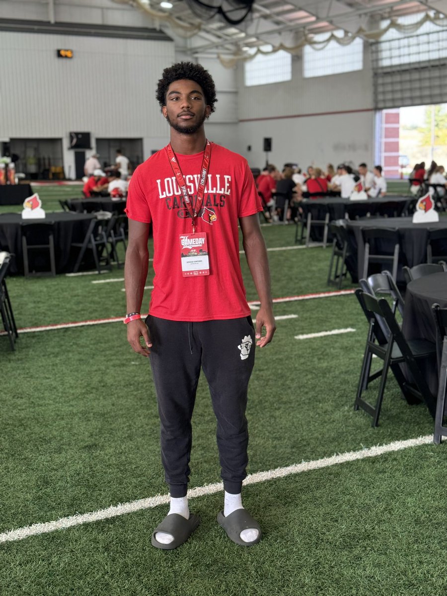 Southwestern High School Football (@southwestern_fb) on Twitter photo 2025 ATH Antajuan Dumphord enjoying his visit at <a href="/LouisvilleFB/">Louisville Football</a> !!
<a href="/jherron_5/">Coach Jack Herron</a> <a href="/AntajuanD5/">antajuan dumphord</a> <a href="/JasonFoley22/">Jason Foley</a> <a href="/ULFBRecruiting/">Louisville FB Recruiting</a> <a href="/uofl/">University of Louisville</a> 2025 ATH Antajuan Dumphord enjoying his visit at <a href="/LouisvilleFB/">Louisville Football</a> !!
<a href="/jherron_5/">Coach Jack Herron</a> <a href="/AntajuanD5/">antajuan dumphord</a> <a href="/JasonFoley22/">Jason Foley</a> <a href="/ULFBRecruiting/">Louisville FB Recruiting</a> <a href="/uofl/">University of Louisville</a>