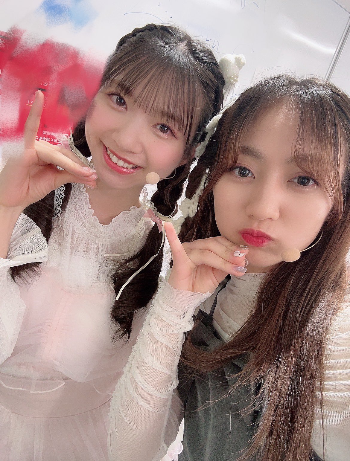 ARTIST | 22/7(ナナブンノニジュウニ)