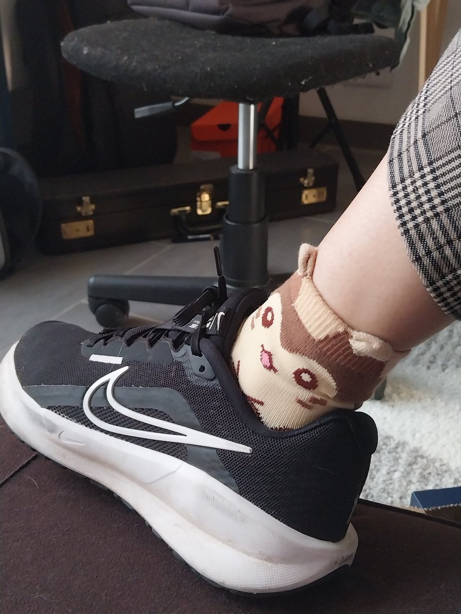 Mme Charlotte 💬 tweet media