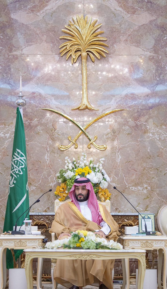 دمت لنا قائدًا وملهمًا و عِزًا 
وفخرًا نتباهى بك بين الأُمم 🇸🇦💜.. 

 #محمد_بن_سلمان_بن_عبدالعزيز
