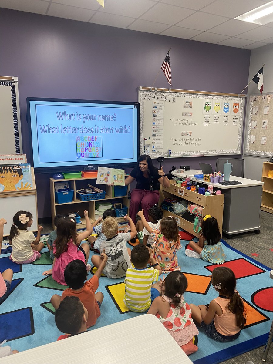 Thank you to <a href="/MrsToriLee/">Mrs. Lee</a> for coming to read to our class! My kids love when special guests visit and they absolutely loved your books📚 What a fun mid-week surprise! 🤩 #OwlAboutTheBest <a href="/cfisdmcgown/">@cfisdmcgown</a>