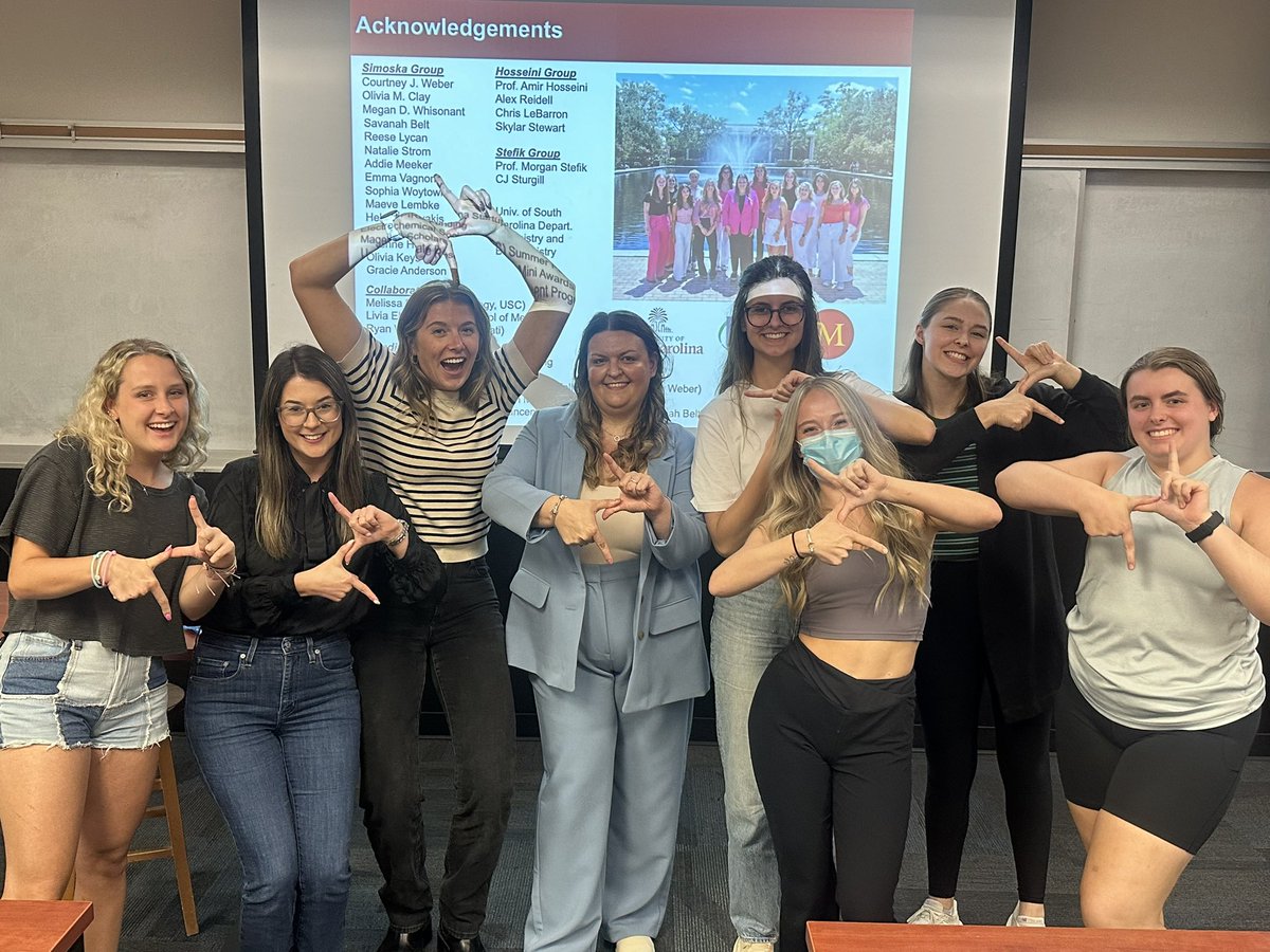 Courtney J. Carter (Weber) (@courtneycarterj) on Twitter photo Big congrats to my incredibly gifted PI and mentor, Prof. Olja Simoska, on completing her 3rd year review seminar! It has been a blessing to be part of the Simoska Lab journey since day 1!⚡️👩🏻🔬 Big congrats to my incredibly gifted PI and mentor, Prof. Olja Simoska, on completing her 3rd year review seminar! It has been a blessing to be part of the Simoska Lab journey since day 1!⚡️👩🏻🔬