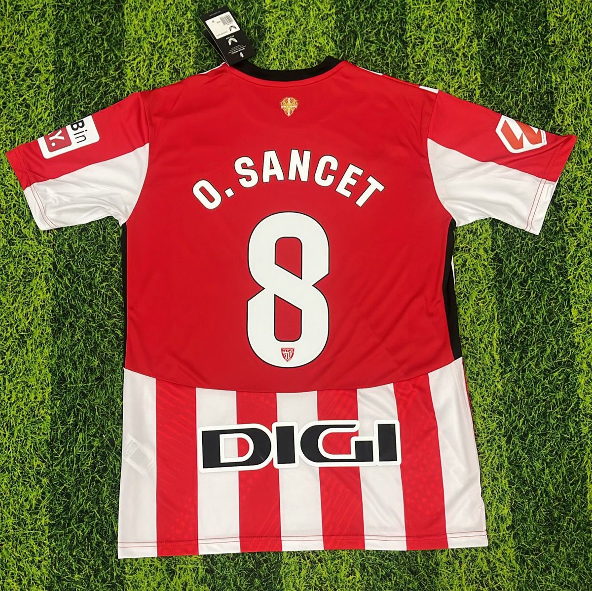 Camiseta Athletic Club 24/25 
Nueva Equipación 🆕
1•Equipación
Todas las tallas  S/M/L/XL/2XL 
Conjunto de Niño 16-28
Envío Gratis a toda España 🛫
Consultar precio por mensaje directo 📥