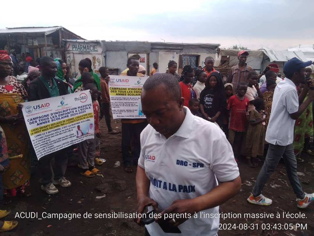 Campagne de sensibilisation des parents à l'inscription massive des enfants à l'école. Project Éducation Est la Réponse de USAID, exécuté par <a href="/AcudiAsbl/">ACUDI asbl</a>  sous le financement de <a href="/USAID/">USAID</a> à travers <a href="/fhi360/">FHI 360</a>  <a href="/USEmbKinshasa/">U.S. Embassy Kinshasa</a> <a href="/fhi360research/">FHI 360 Research</a> <a href="/USAIDEducation/">USAID Education</a>
