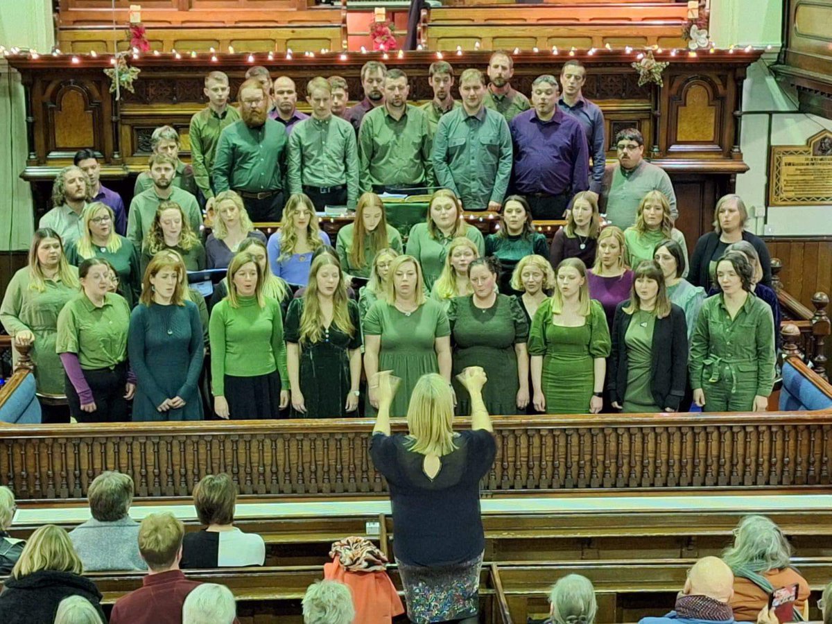 Côr Dre tweet media