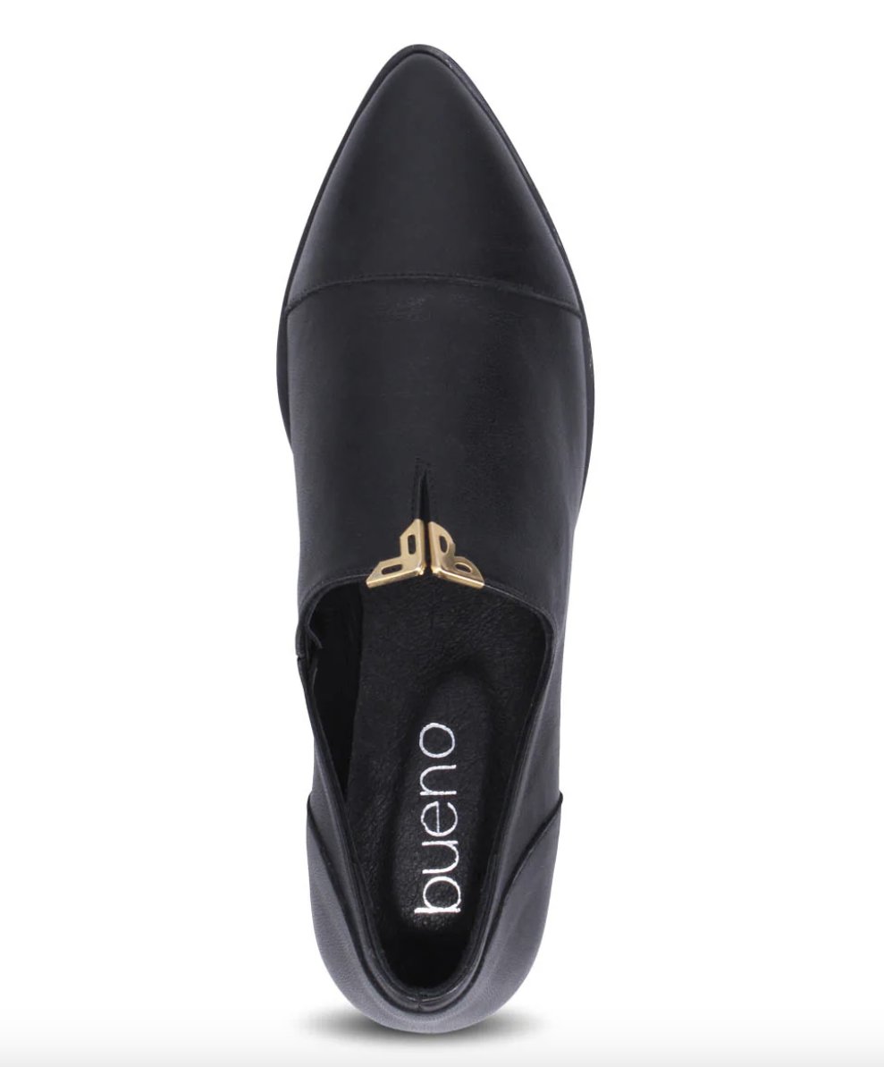 Cm8Shoes's tweet photo. FREE Shipping 🚚 + Labour Day Discounts! Ending Soon! - https://t.co/JRNoYboila #yycshoes,#yycshoestore,#wollowparkvillage,@wpv,#meetmeatthewillow,#checkmateshoes,#yycshoplocal#,yycsmallbusiness,#wondersshoes,#buenoshoes,#longweekenddeals,#freeshipping https://t.co/07g2FuncWh