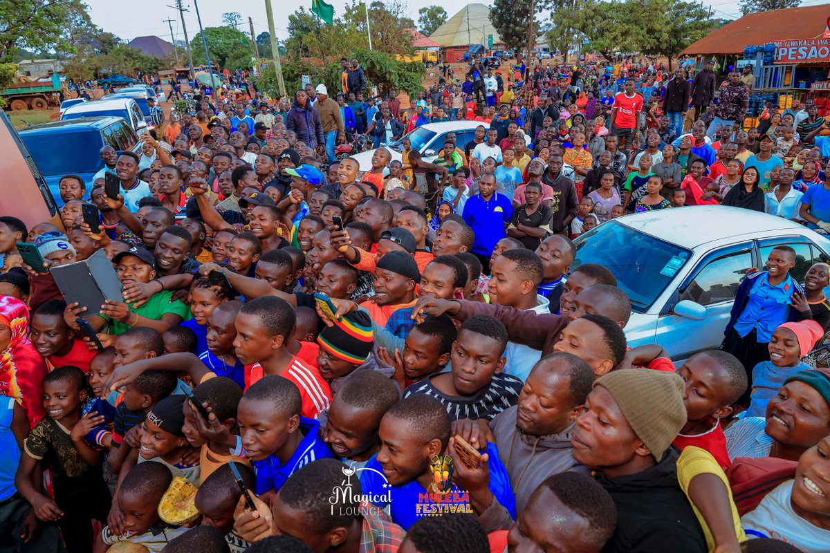 javisstunner's tweet photo. Experience the magic of Muleba Festival, @AfricanVibzz invites you to Zimbihire Stadium for a day full of joy and excitement.
#nosimbanoparty #africansimbaevents #africansimba https://t.co/Zu2WjaI5iU