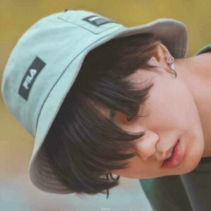 SDuthika's tweet photo. @bts_bighit Happy Birthday Jungkookie 🐰💜 https://t.co/QszaOGxOQh
