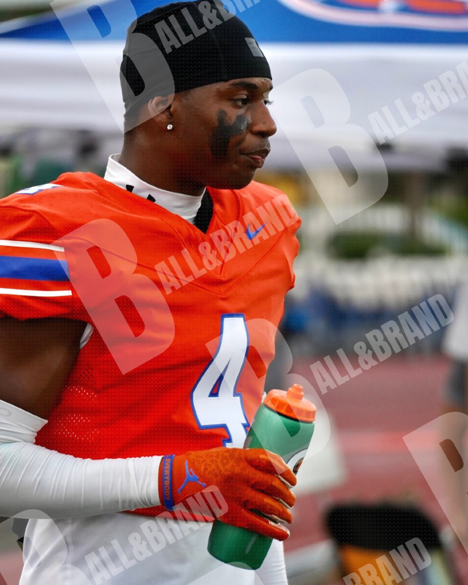BallandBrand's tweet photo. The Bolles School
#4 Drop his @  if you know it!

#highschoolfootball #football #nf| #collegefootball #sports #youthfootball #videography #fridaynightlights #jukes #widereceiver #americanfootball #explorepage #quarterback #ballandbrand
#highschool #photography #jaxsports https://t.co/bYa9zapdKB