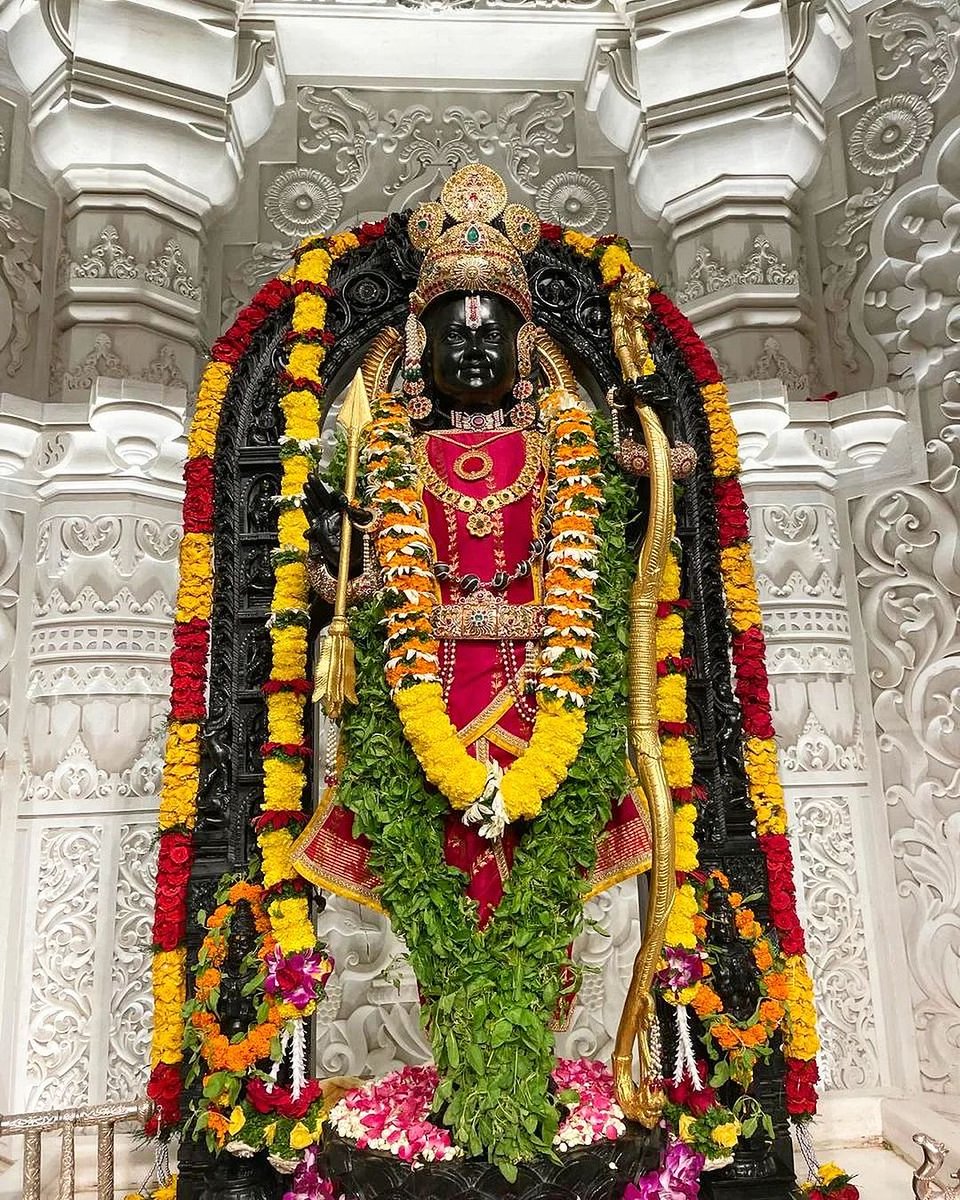 ansu__jat's tweet photo. Jay Shree Ram 🙏🚩
Jai Shree Bajrangbali 🙏🚩

#hamster  
#HiddenCamera 
#VandeBharatExpress  
#Kedarnath  
#GirlsHostel  
#RahulDravid  
#Presidente 
#GiftOfEducation https://t.co/dSlYp9tZOQ