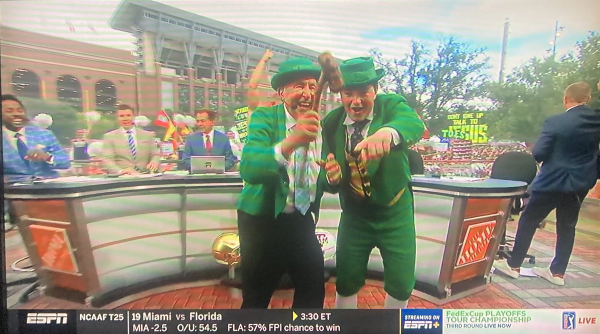 tbhorka's tweet photo. College GameDay picks…

Desmond Howard: Texas A&amp;M
Nick Saban: Texas A&amp;M
Pat  McAfee:Texas A&amp;M
Johnny Manziel: Texas A&amp;M
Lee Corso: Notre Dame

It was always the Fighting Irish for Coach. Go against the grain. https://t.co/7YpTAwQGFr