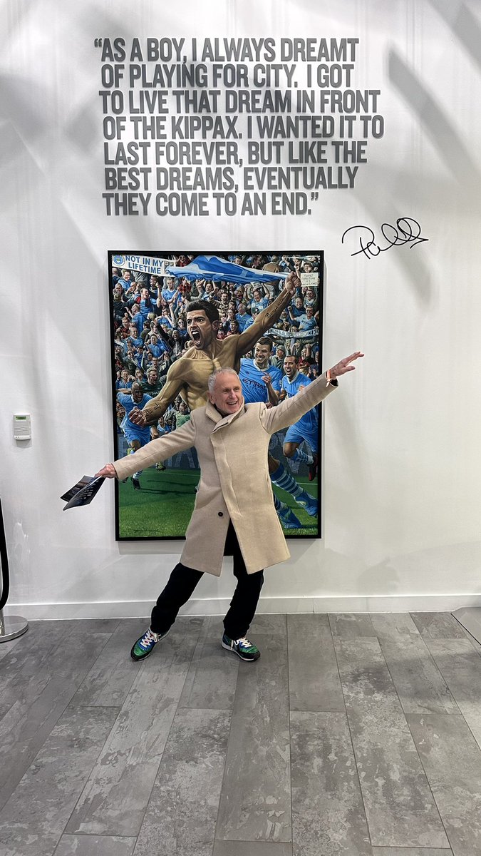 Jo Lake 📚 (@joanne_lake) on Twitter photo Working with the lovely <a href="/Wayne_Sleep/">Wayne Sleep OBE</a> on his memoir (out in October!) has been a joy…what a backstory!
Almost as fun as in inviting him to the Etihad for his first ever football match last season (City v Brighton).
He loved Pep’s choreography…🩵
#mcfc Working with the lovely <a href="/Wayne_Sleep/">Wayne Sleep OBE</a> on his memoir (out in October!) has been a joy…what a backstory!
Almost as fun as in inviting him to the Etihad for his first ever football match last season (City v Brighton).
He loved Pep’s choreography…🩵
#mcfc
