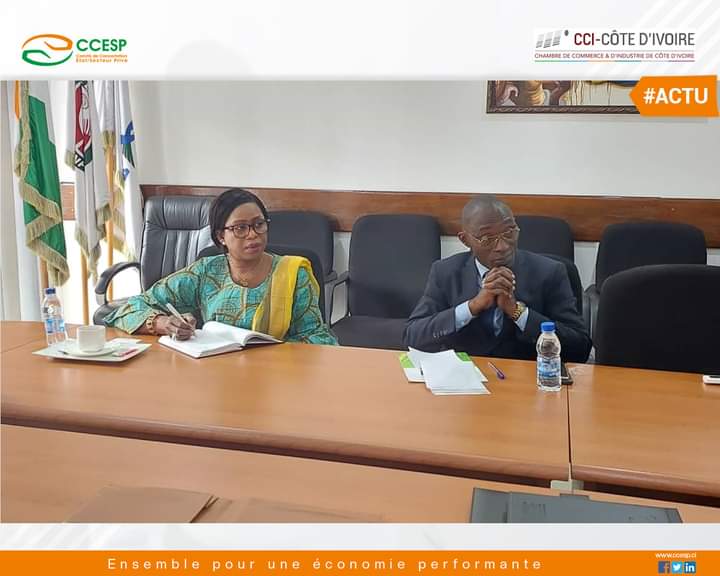 CCESP_Officiel's tweet photo. #ACTU
𝐒é𝐚𝐧𝐜𝐞 𝐝𝐞 𝐭𝐫𝐚𝐯𝐚𝐢𝐥 𝐂𝐂𝐄𝐒𝐏 / 𝐂𝐂𝐈-𝐂𝐈
Le Secrétaire Exécutif du #CCESP, a reçu en audience le jeudi 29 août 2024, Mme Kady TOURE, SG de la #CCICI.
Cette visite de travail s'inscrit dans le cadre des rencontres de prise de contact avec les structures partenaires de la CCI-CI suite à la prise de fonction de Mme Kady TOURÉ.
La rencontre a permis de passer en revue les acquis de la collaboration CCESP/CCI-CI et les perspectives en ce qui concerne notamment l'animation des Plateformes Locales du DPP de San Pédro, Bouaké et Korhogo.