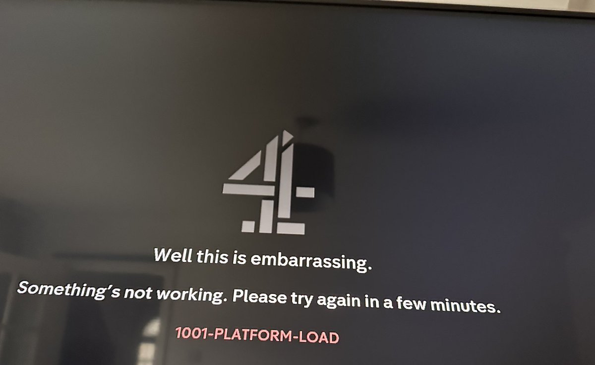 GraceMaddox's tweet photo. @Channel4 I’ve been able to play All4 on my TV for years but suddenly a few weeks ago it stopped working and constantly getting this message. Do you know what the problem is? https://t.co/B68ORplMMr