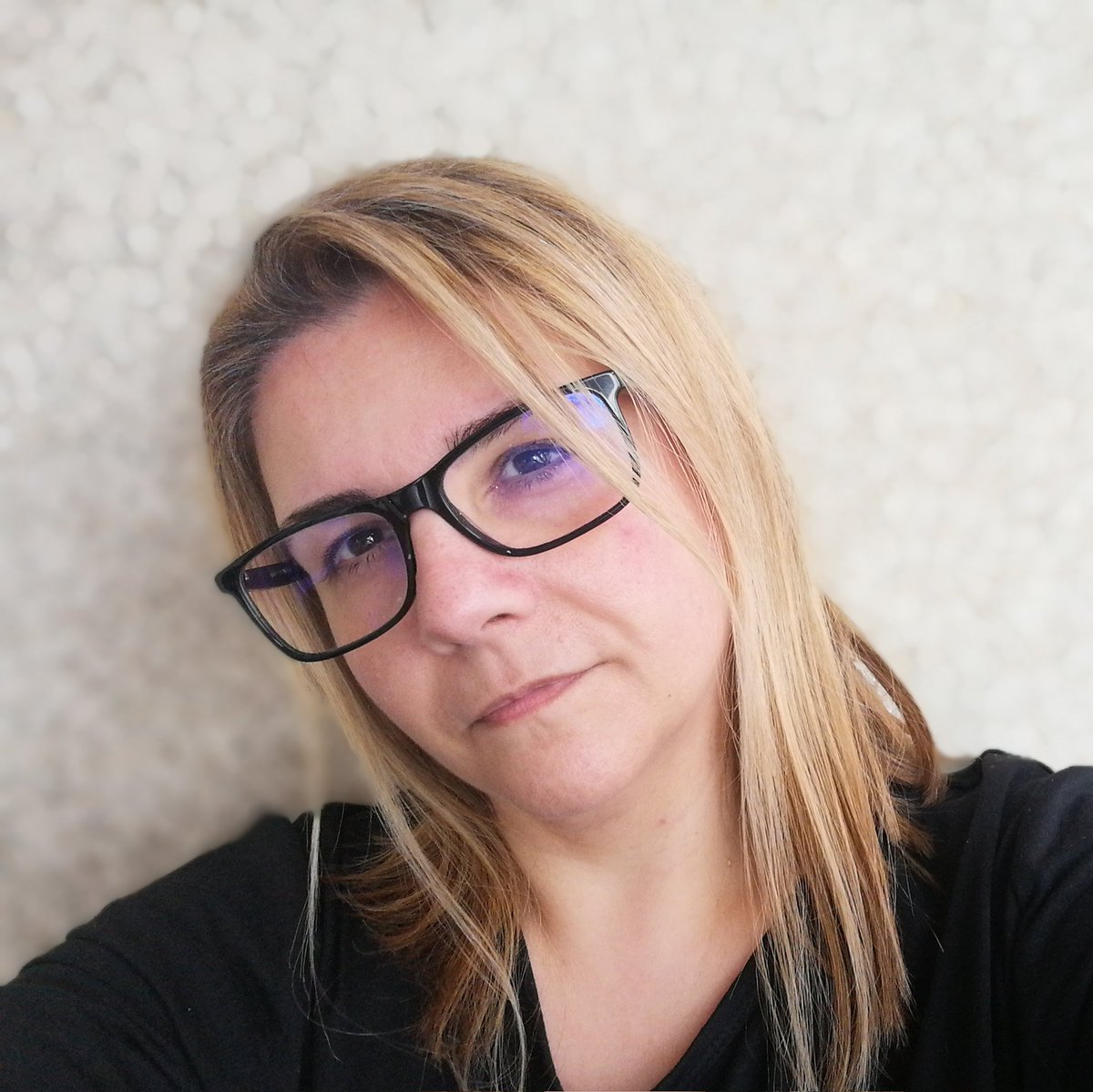 Descubra los secretos literarios de la escritora española <a href="/mermisal/">Mercedes Millán</a> tinyurl.com/bdcu42ac #FigaroAbrego #Mujeres #literatura #lecturas España