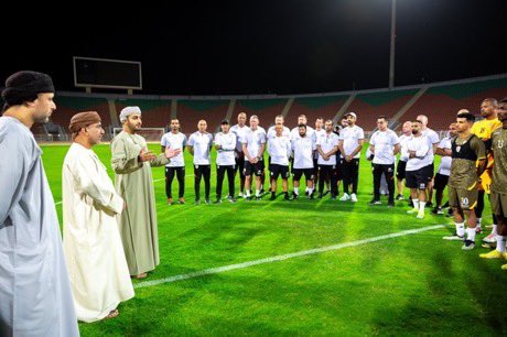 بقيادتكم سيد شباب عمان رياضتنا سوف تصل للعالميه وستعلو فوق هامات السحاب نسال الله التوفيق لمنتخبنا في مشوار تصفيات كاس،العالم  وزيارة سموكم اليوم ماهو الا تأكيد على ان القادم سيكون مشرقا لرياضتنا   #ذي_يزن_بن_هيثم