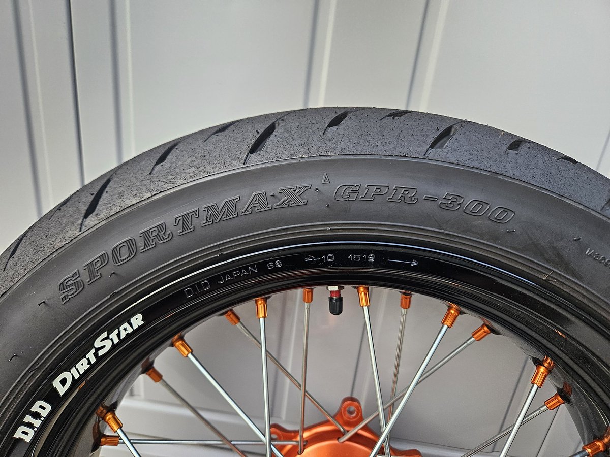 やまゆう tweet media