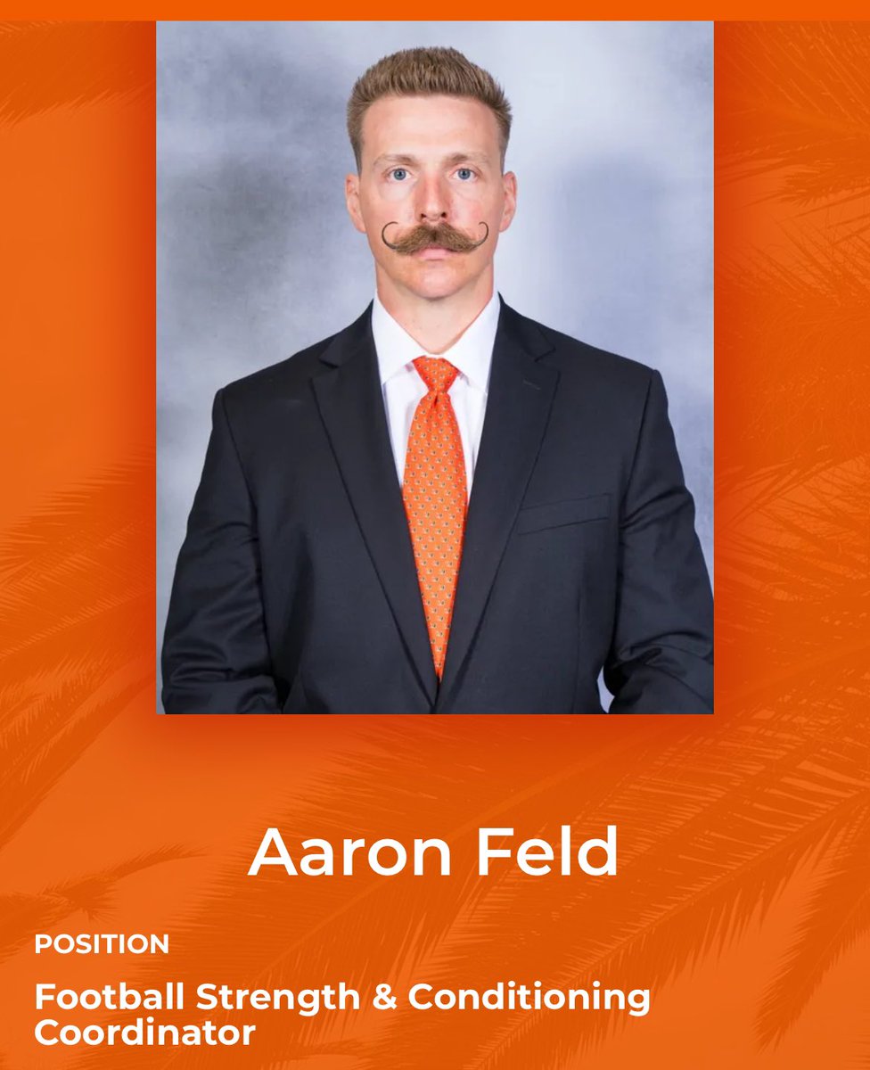 OffTheWallFB's tweet photo. Every year I see this guy on the sideline and every year I chuckle and go, “huh there he is!”
#TheU #UMvsFL https://t.co/8qPYX55wkK