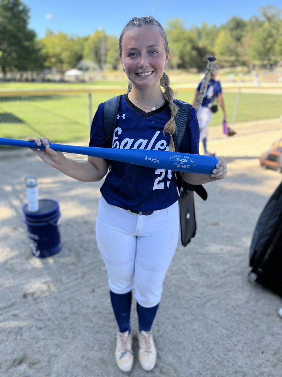 <a href="/SidneyHemme/">Sidney Hemme</a> struck out 11 Dragons and gave up 1 hit and 1 unearned run in a 3-1 semifinal win against Mid-Buch. <a href="/Sydnee_Wagner19/">Sydnee Wagner</a> was also 3-3 in the effort. The Eagles will now play Ray-Ped in the GKC championship! #OneValley