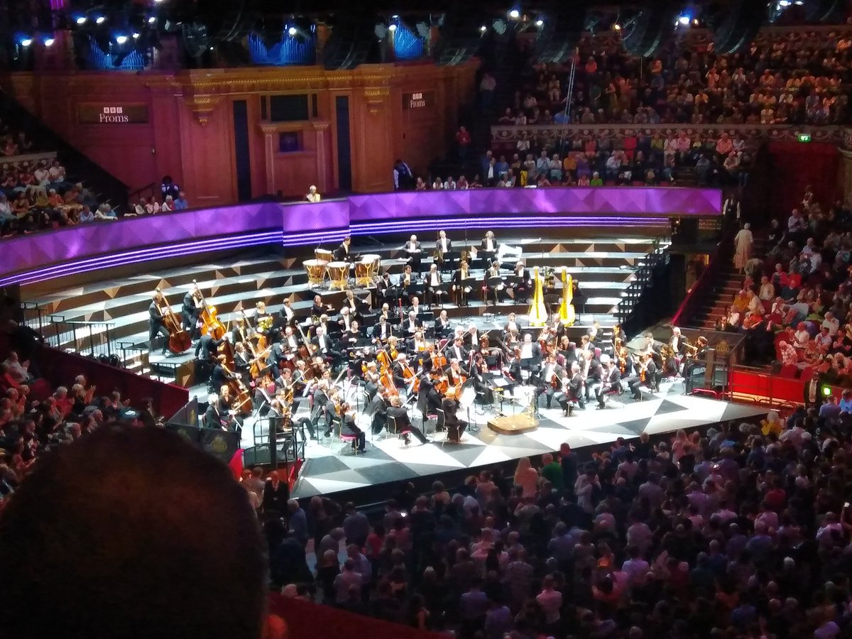 Berlin Philharmonic <a href="/BerlinPhil/">Berliner Philharmoniker</a> on phenomenal form tonight at the <a href="/bbcproms/">BBC Proms</a> !
