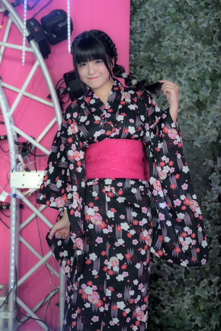 Twitterのコスプレ画像19