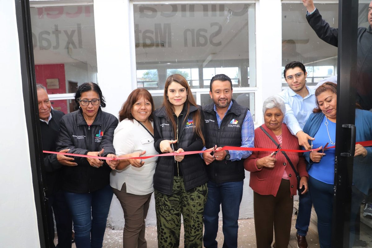 <a href="/AyytoCuautitlan/">Ayuntamiento de Cuautitlán</a> 
El alcalde de Cuautitlán, <a href="/AldoLedezma_R/">Aldo Ledezma Reyna</a> en compañía de la presidenta del Sistema Municipal DIF, <a href="/BrendaAguilarZ/">Brenda Aguilar</a>  inauguró la ampliación y remodelación de la Clínica de Salud de San Mateo Ixtacalco.
semanariomiespacio.com/uncate.../cuau…