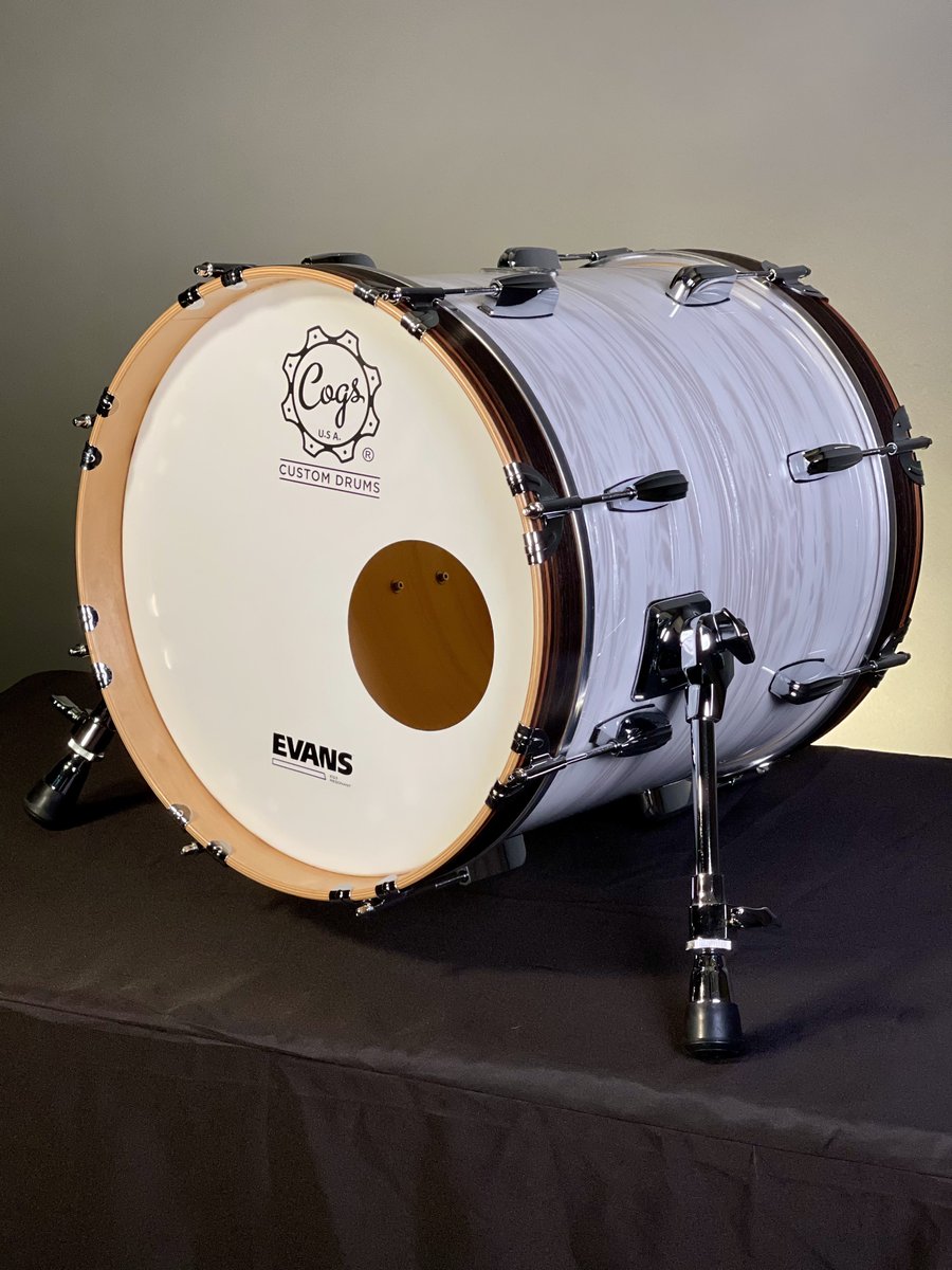CogsDrums's tweet photo. Cogs Pro Series 16x16 Bass Drum in White Strata. 

#drummer #drums https://t.co/1uSyUluCG3