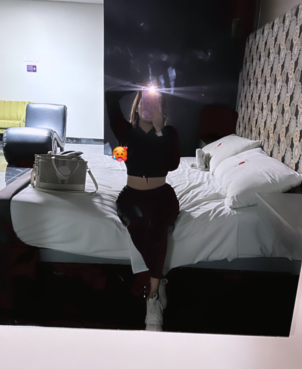 QueenCuernAlexa's tweet photo. Hola mis chiquitos el día de hoy estaré muy activa en Cuernavaca ,Jiutepec y busco quien me prenda 🥵 
Quien quiere terminar en mi boca hoy?👅🩷😻 saben que la 👅👅rico🔥
Estoy considerando viaje el próximo mes chiquitos 
A donde les gustaría que fuera Puebla o CDMX?💕🔥🔥 https://t.co/RXJMdyDEgZ