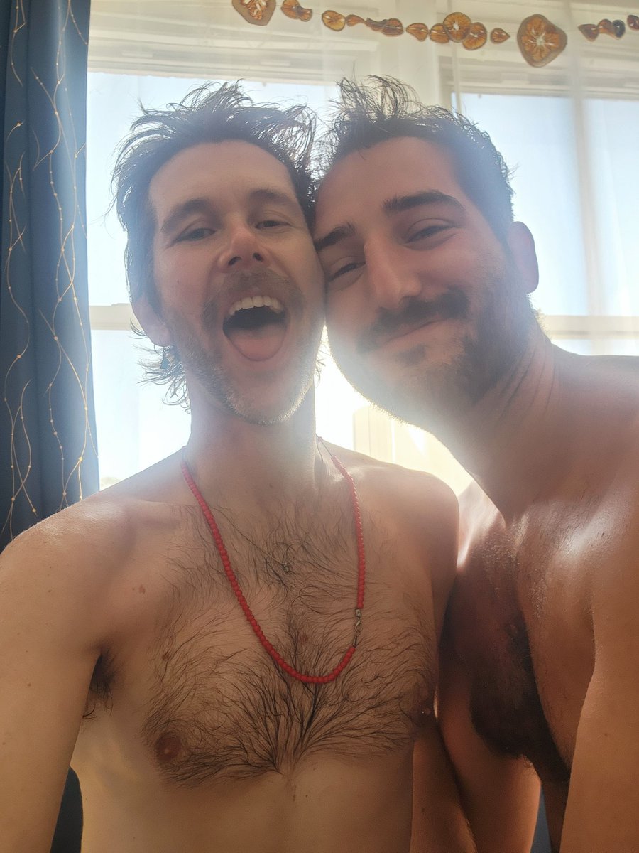 NiceyHott (Great OF & JFF, BTW) tweet media