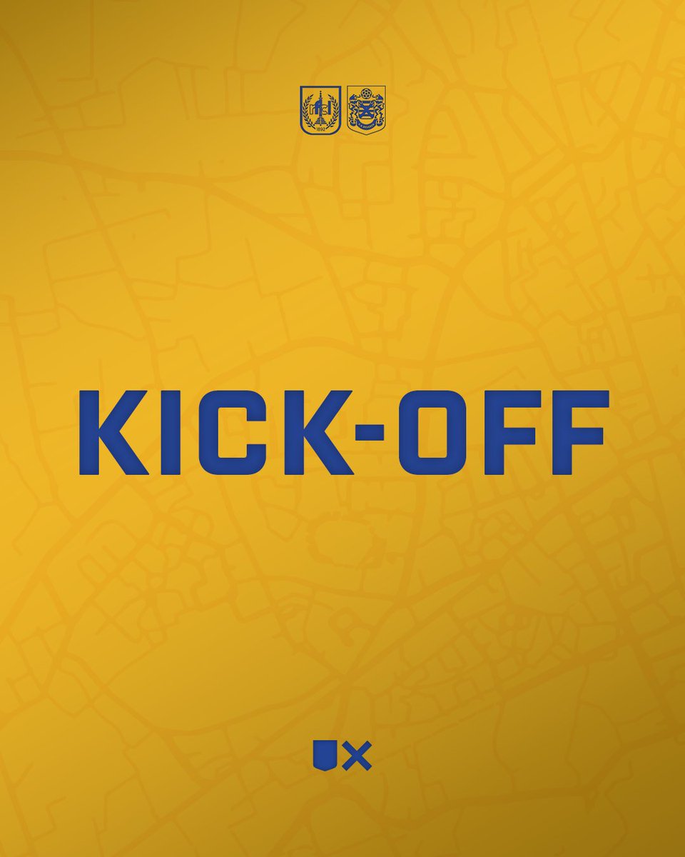 SKBeveren's tweet photo. ⏱️ 1' // KICK-OFF

Scheidsrechter Michiel Allaerts heeft zonet de match van speeldag 3 tegen RFC Luik op gang gefloten.

🟡🔵 #RFCLSKB https://t.co/yp2xIH4yB0